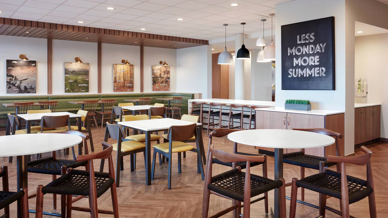 Fairfield Inn & Suites by Marriott breakfast image